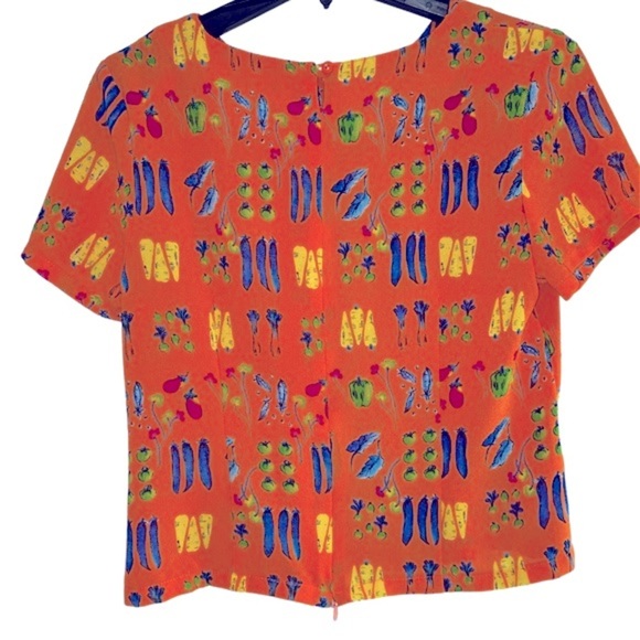 Vintage orange fruit and veggie print top size xsmall - Picture 2 of 6